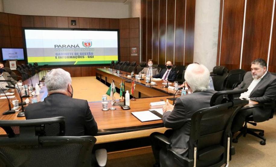 Embaixador da Bolívia faz visita oficial ao Estado do Paraná