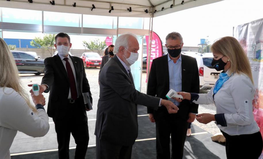 Governo promove encontro para agilizar negócios em Fazenda Rio Grande