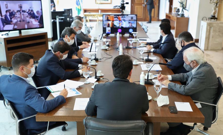 Governador se reúne com bancada para discutir emendas federais