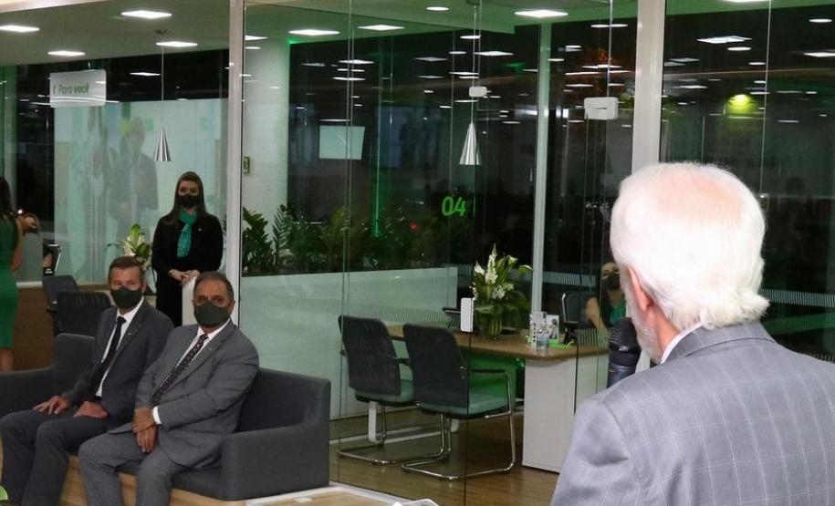 Piana destaca cooperativas de crédito no fortalecimento da economia