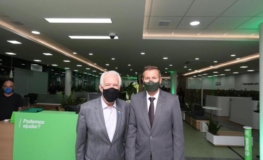 Piana destaca cooperativas de crédito no fortalecimento da economia