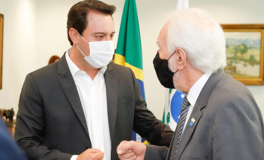 Governador apresenta corredor bioceânico a embaixador da Argentina