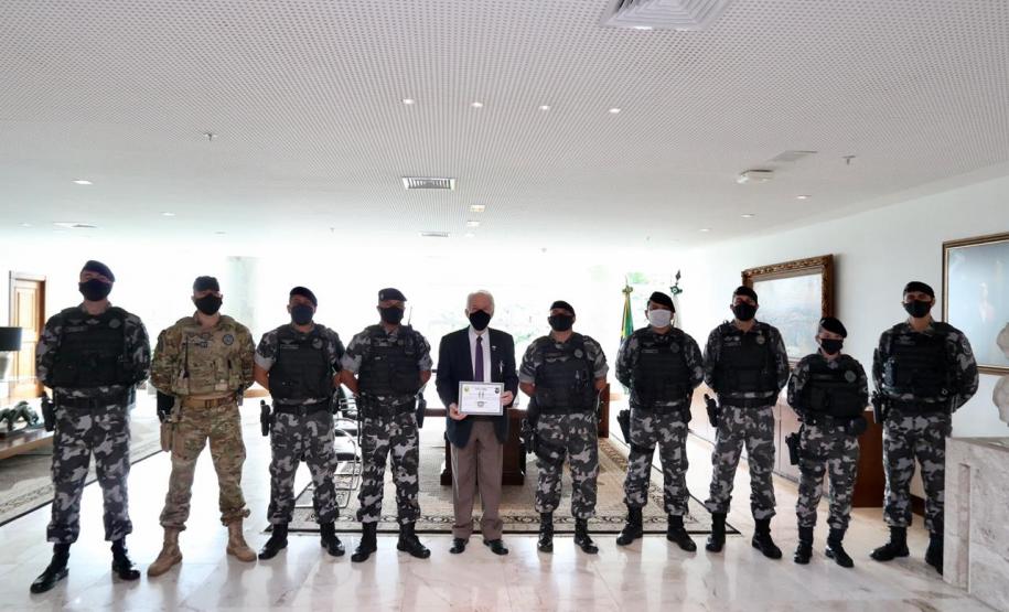 Bope entrega medalha a vice-governador