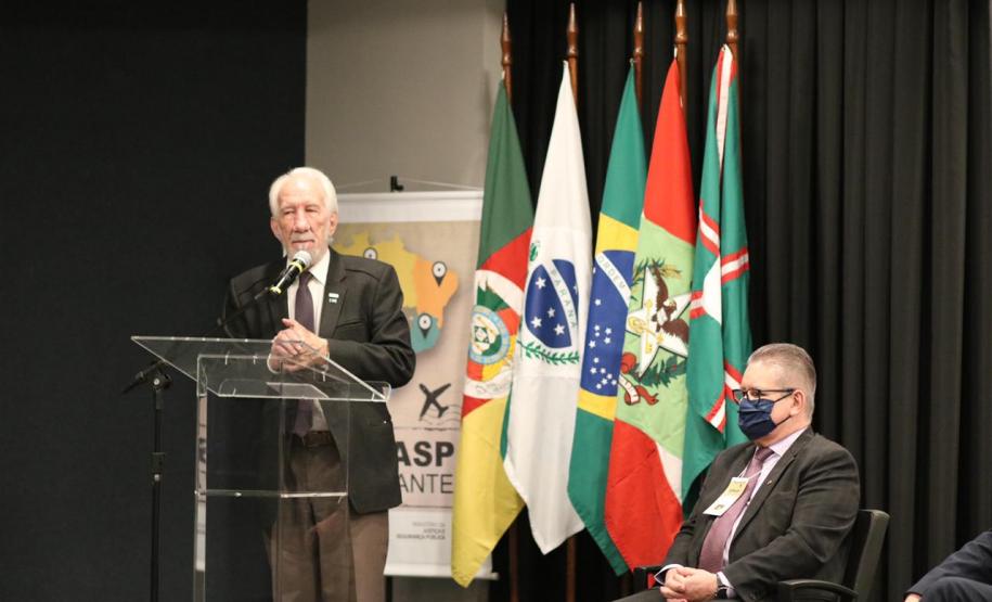 Darci Piana participa da abertura do Senasp Itinerante