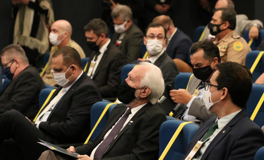 Darci Piana participa da abertura do Senasp Itinerante