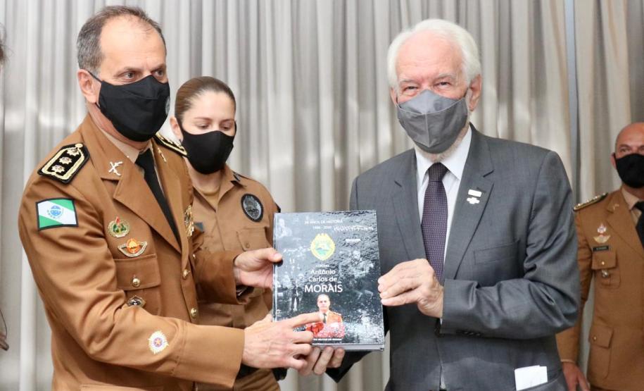 Piana participa da troca de subcomando da PM