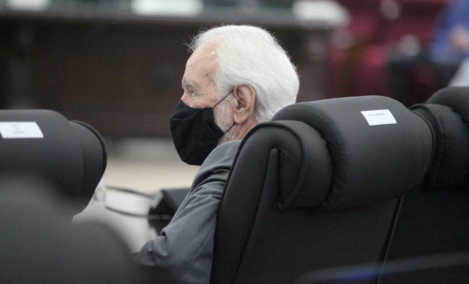 Darci Piana é agraciado com medalha “Distinção Judiciária” do TJPR