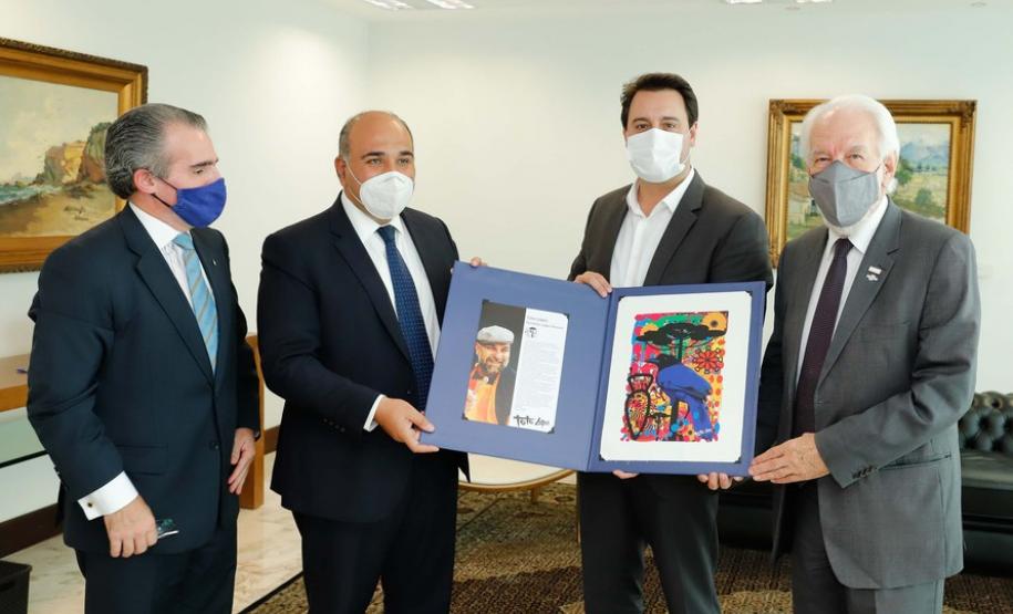 Darci Piana recebe governador argentino de Tucumán