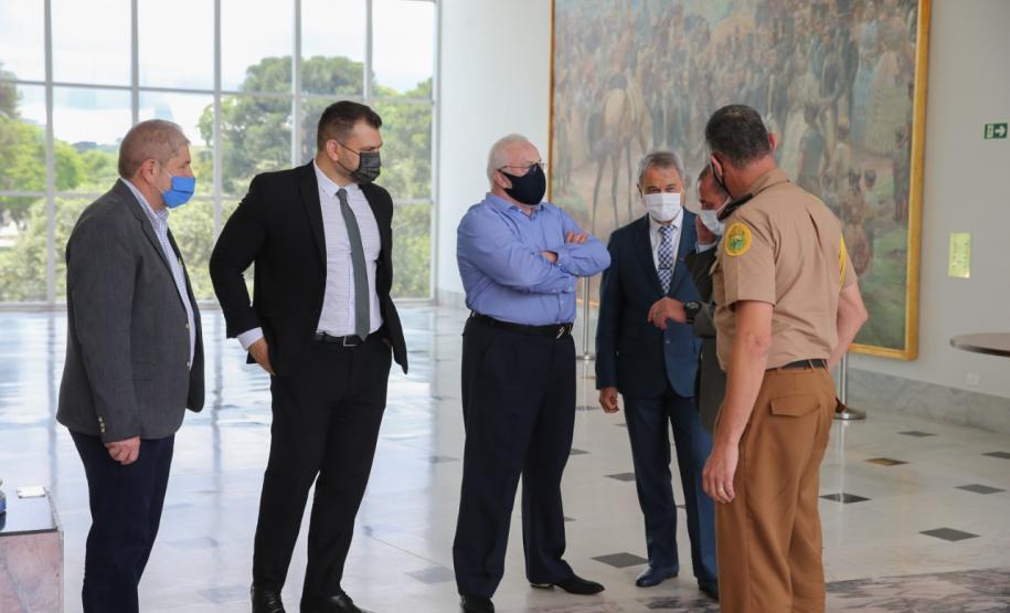 Zonta recebe medalha do Mérito da Casa Militar do Paraná