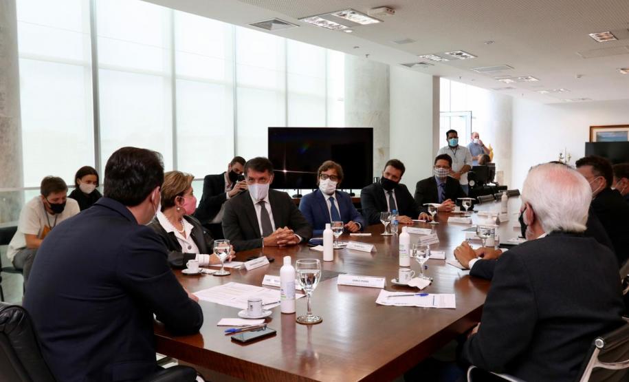 Ambev anuncia R$ 385 milhões para ampliar produção de cervejas puro malte no Paraná