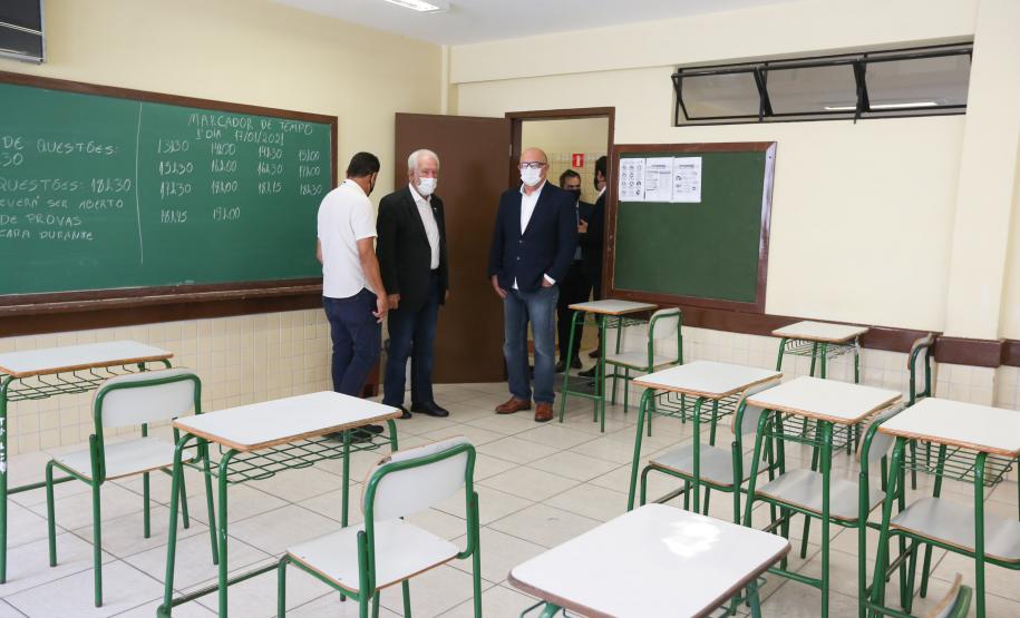 Paraná é exemplo de prevenção na aplicação da prova do Enem, diz ministro da Educação