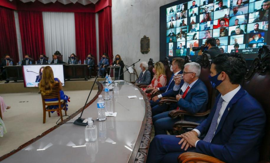 Governador acompanha a posse da nova mesa diretora do TCE