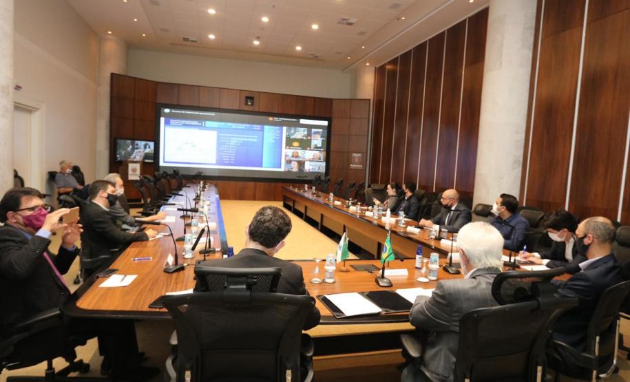 Governo instala representação da Invest Paraná em Cascavel e Foz