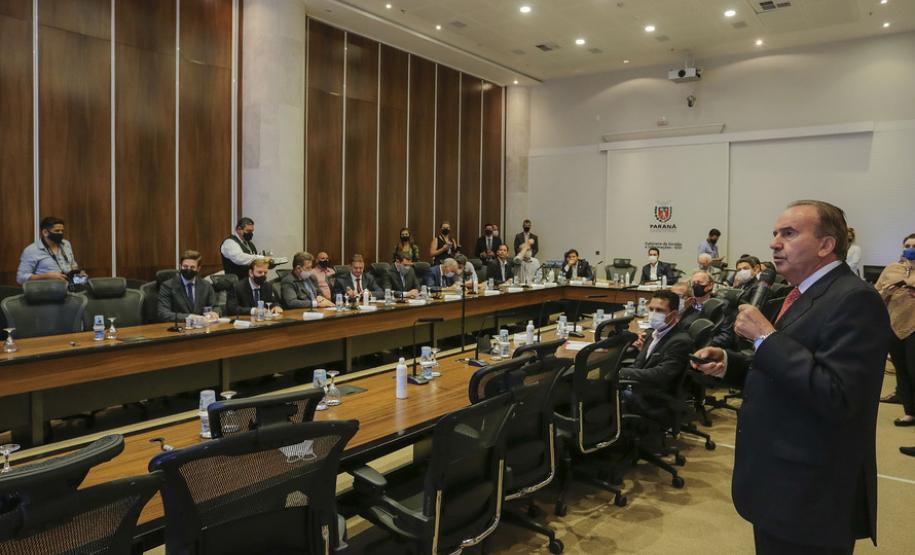 Com apoio do Estado, Lar anuncia investimento de R$ 2,4 bilhões