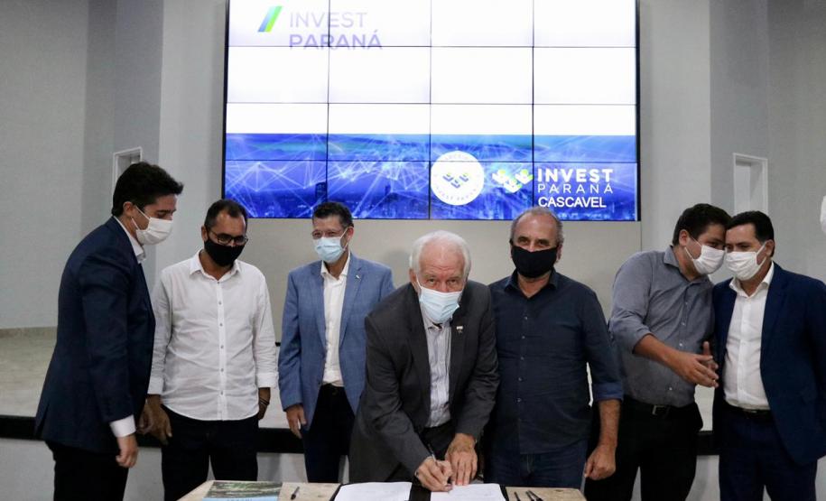 Governo instala representação da Invest Paraná em Cascavel e Foz