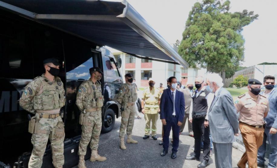 Ministro da Justiça vem ao Paraná conhecer ações da Segurança  Vice- Governador Darci Piana acompanhou André Mendonça em  São José dos Pinhais para conhecer algumas ações da Secretaria de Estado na região e para o lançamento da Operação Independência  O vice-governador Darci Piana acompanhou o ministro da Justiça e Segurança Pública, André Mendonça, em São José dos Pinhais, na Região Metropolitana de Curitiba, para conhecer de perto algumas ações da Secretaria de Estado da Segurança Pública na região e para