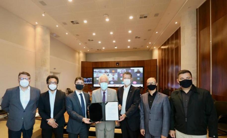 Invest Paraná assina acordo com Banco de Desenvolvimento Fonplata