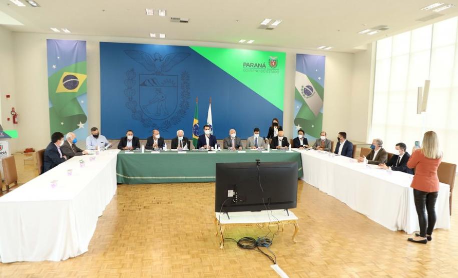 Governo e Assembleia lançam programa de R$ 500 milhões para os municípios