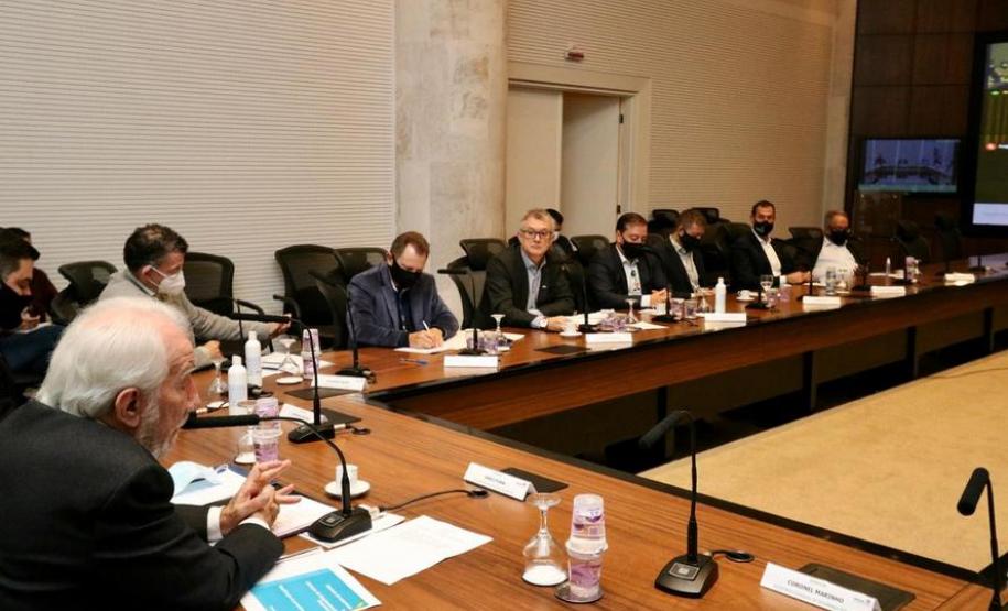 Paraná dá início à segunda fase do processo de desburocratização na abertura de empresas