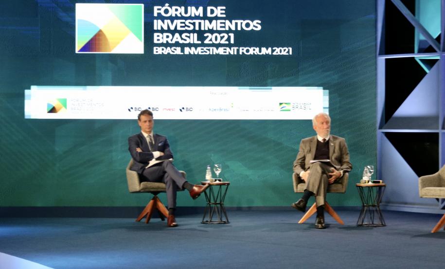 Vice-governador apresenta desenvolvimento da infraestrutura paranaense em evento internacional de atração de investimentos