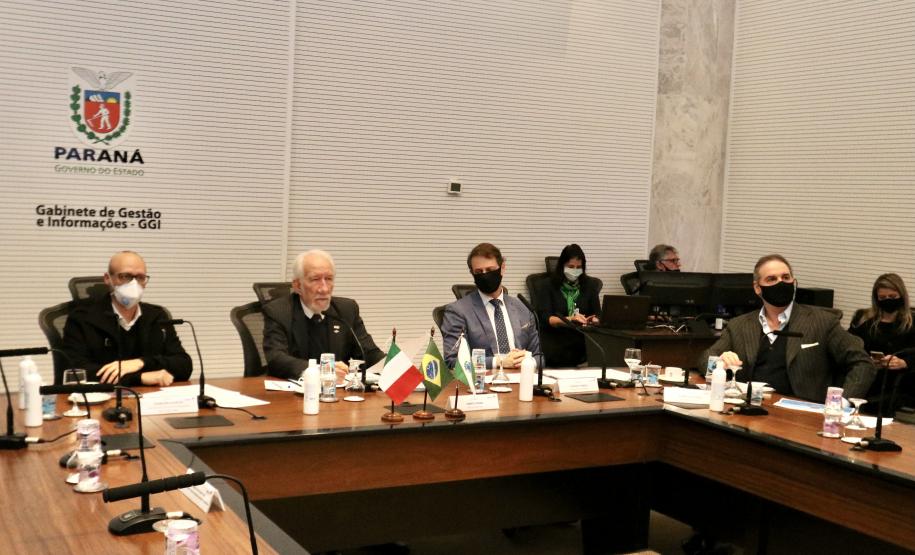 Paraná e Itália discutem oportunidades de negócios e parcerias