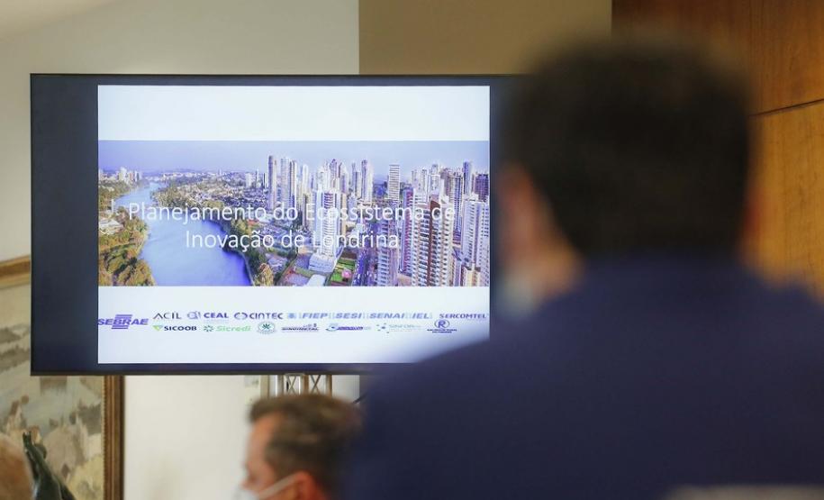 Governo estreita relação com representantes de entidades produtivas de Londrina