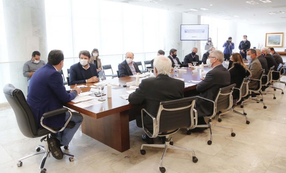 Governo estreita relação com representantes de entidades produtivas de Londrina