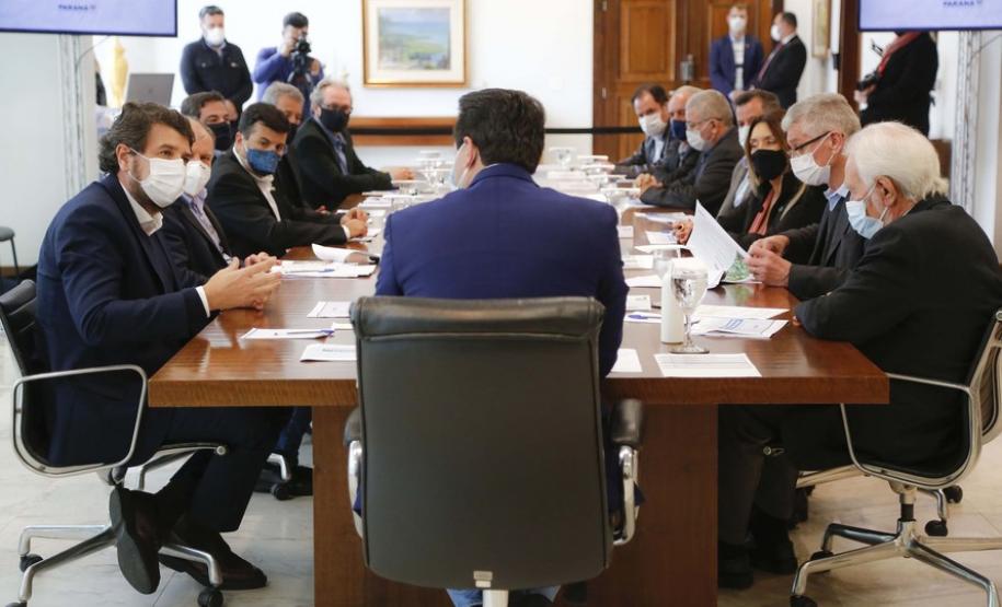 Governo estreita relação com representantes de entidades produtivas de Londrina