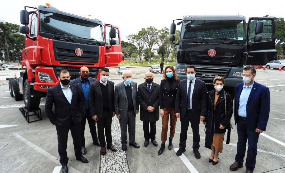 TatraBras apresenta modelos de caminhões que serão fabricados no Paraná