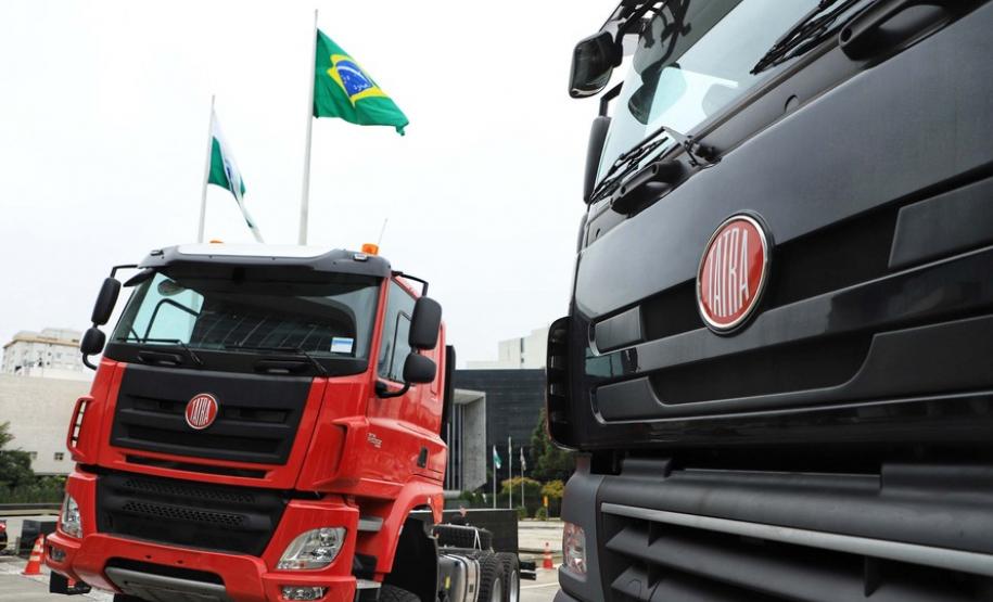 TatraBras apresenta modelos de caminhões que serão fabricados no Paraná