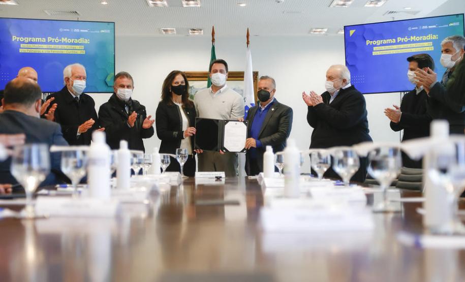 Revitalização urbana vai beneficiar 869 famílias de favelas de Curitiba e São José dos Pinhais