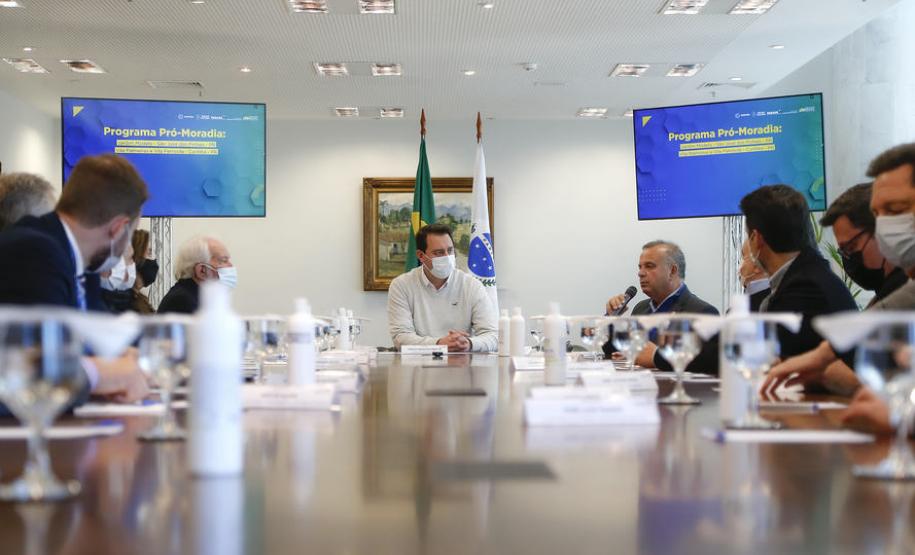 Revitalização urbana vai beneficiar 869 famílias de favelas de Curitiba e São José dos Pinhais