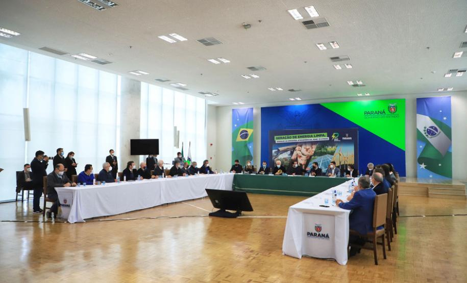 Estado agiliza licenciamento de empreendimentos para produção de energia limpa