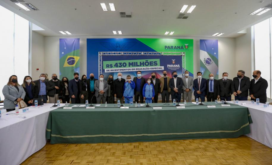 Entidades enaltecem novo convênio e a busca pela equidade na educação do Paraná
