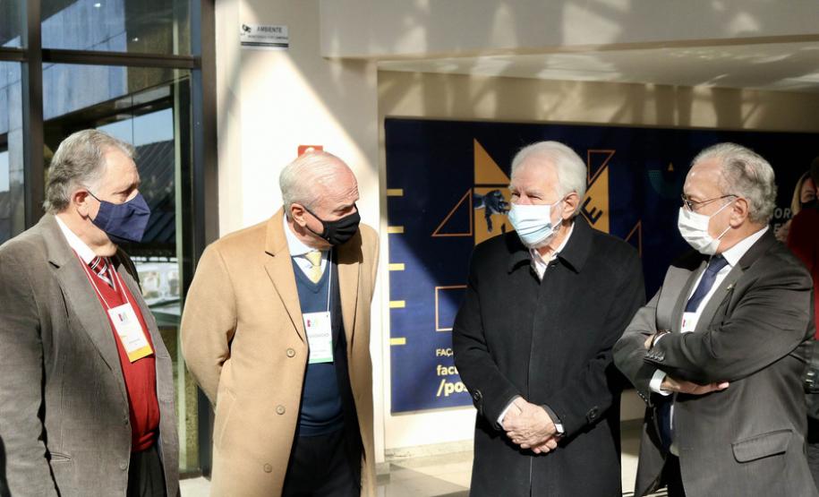 No Fórum Pró-Metrópole, Piana destaca potencial da RMC para investimentos no pós-pandemia