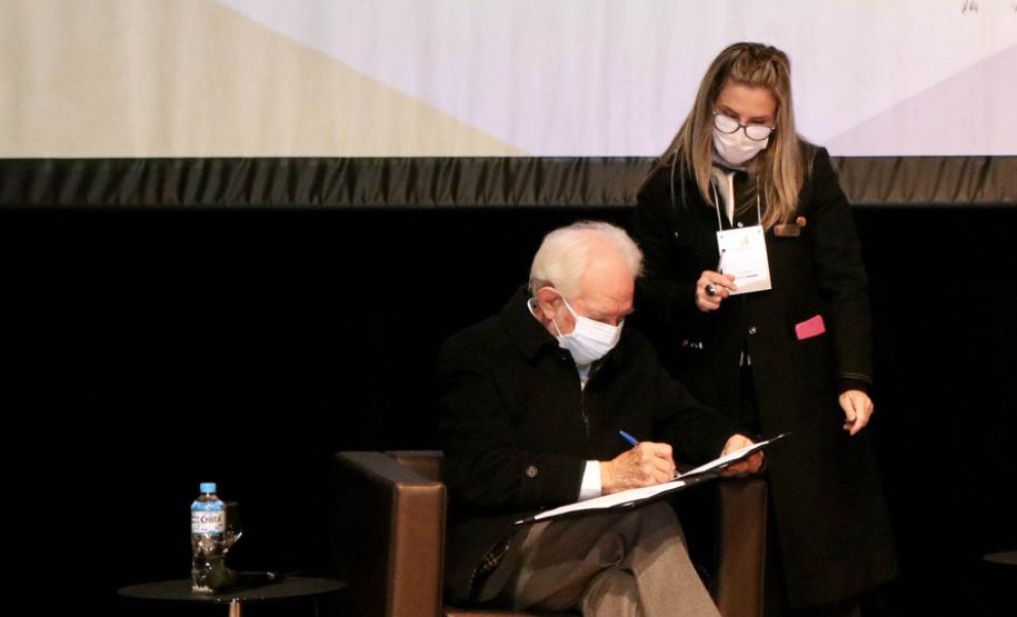 No Fórum Pró-Metrópole, Piana destaca potencial da RMC para investimentos no pós-pandemia