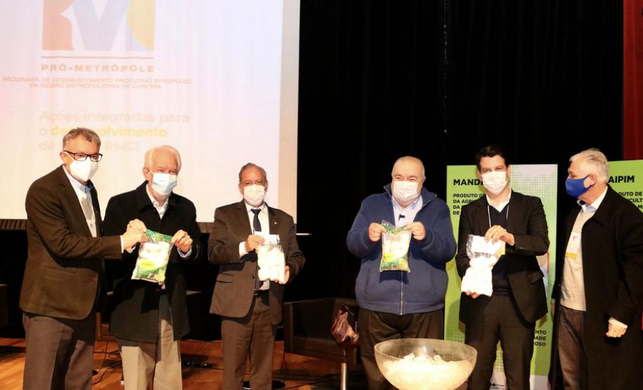 No Fórum Pró-Metrópole, Piana destaca potencial da RMC para investimentos no pós-pandemia