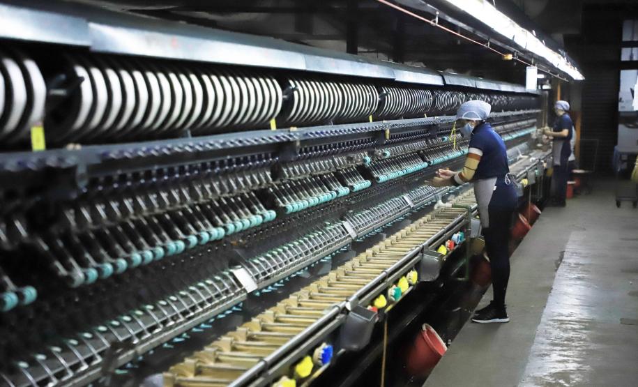 Em Londrina, Darci Piana reforça apoio do Estado à cadeia produtiva da seda