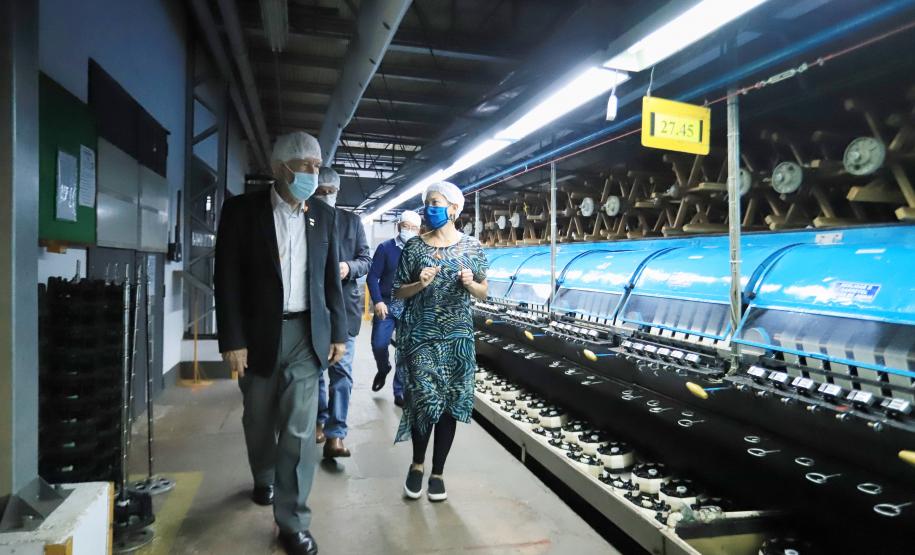 Em Londrina, Darci Piana reforça apoio do Estado à cadeia produtiva da seda