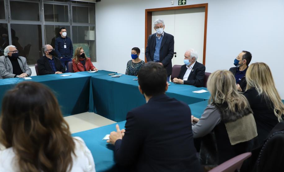 Em Londrina, Darci Piana reforça apoio do Estado à cadeia produtiva da seda