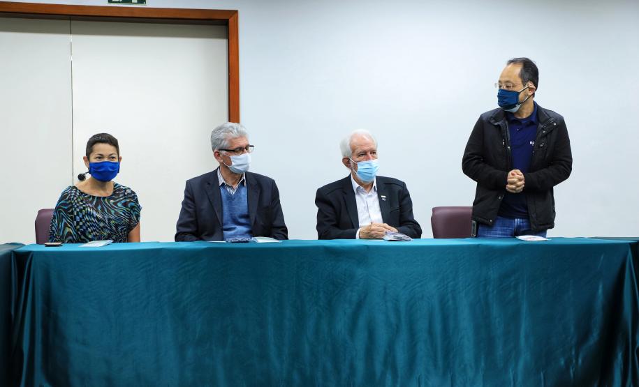 Em Londrina, Darci Piana reforça apoio do Estado à cadeia produtiva da seda