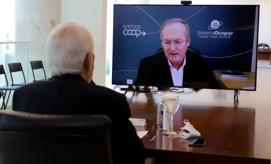 Estado reforça compromisso com as cooperativas, que investirão R$ 30,3 bilhões no Paraná até 2026