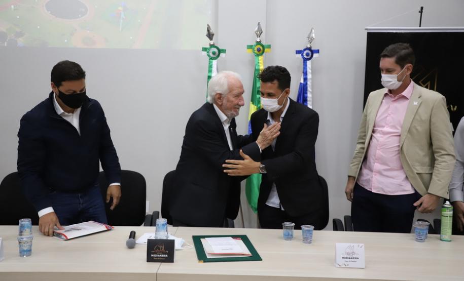 Em Medianeira, Estado anuncia retomada da obra do Centro de Educação Profissional