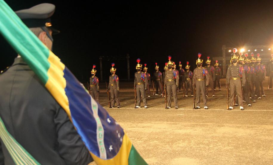 Formatura de aspirantes marca cinquentenário da Academia Policial Militar do Guatupê