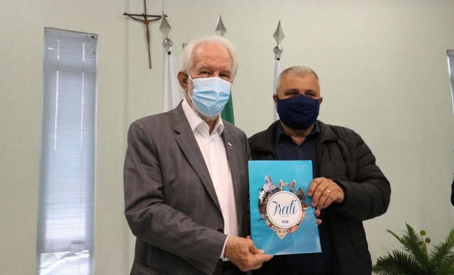 Em Irati, vice-governador destaca investimentos no Paraná a prefeitos do Centro-Sul