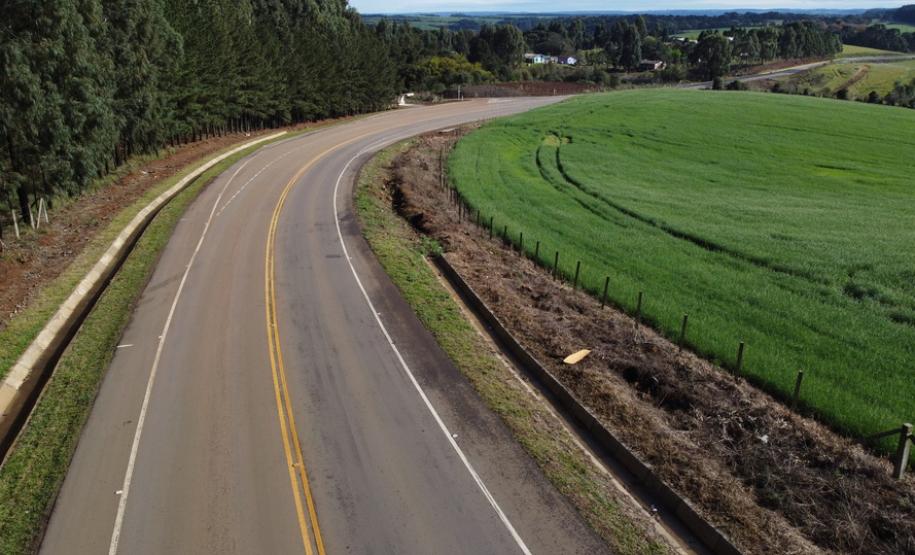 Governador entrega rodovia pavimentada que muda a realidade de Coronel Domingos Soares