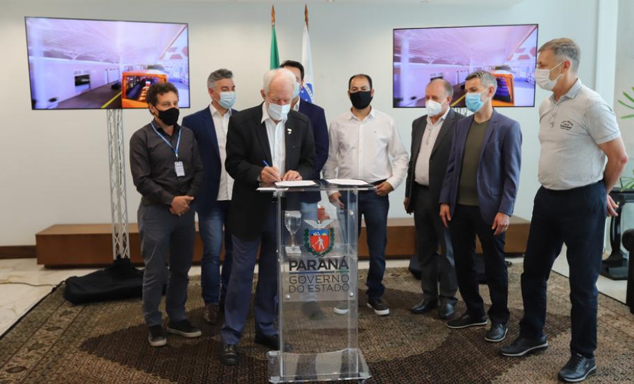 Governador anuncia a construção de um novo terminal de transporte urbano em Piraquara