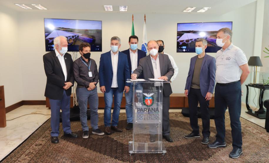 Governador anuncia a construção de um novo terminal de transporte urbano em Piraquara