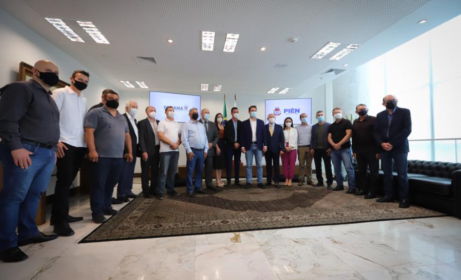 Governador confirma R$ 14 milhões para Piên, maior pacote de investimentos do município