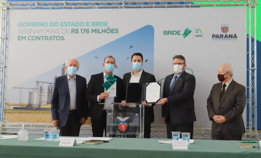 BRDE libera R$ 176 milhões em financiamento para melhorias em cooperativas paranaenses